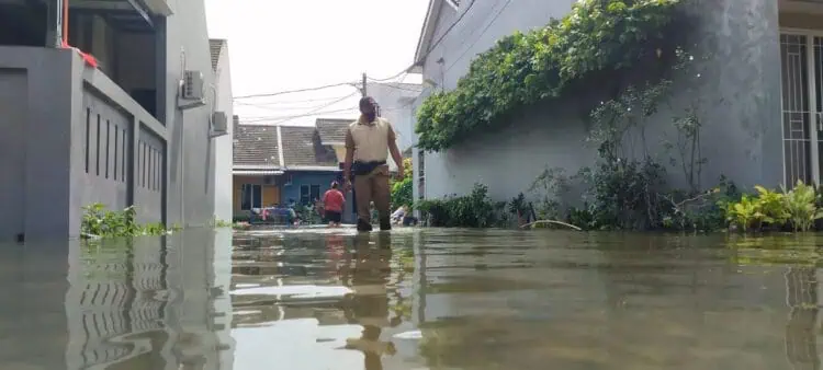 Warga Orchid Garden Pamulang Geram Tidak Ada Solusi Banjir
