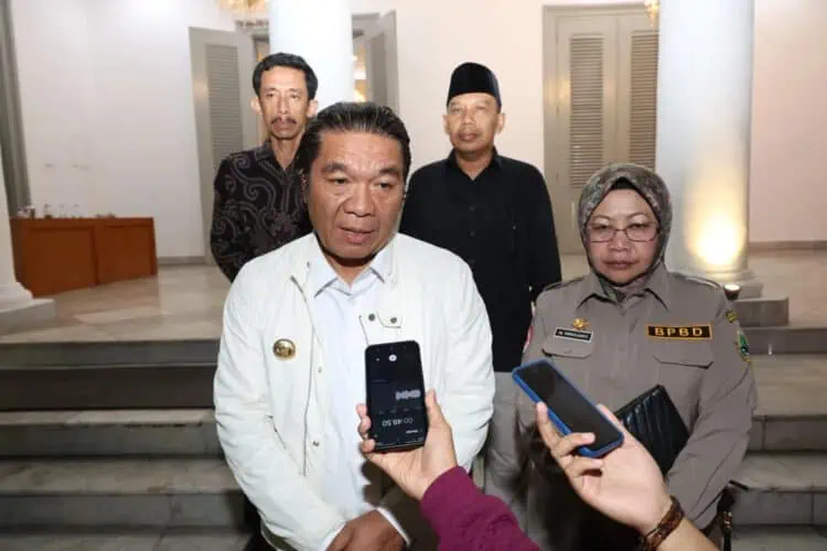 Pj Gubernur Banten Al Muktabar. (ISTIMEWA)