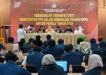 KPU Kabupaten Serang, gelar kegiatan TOT fasilitator PPK dalam Bintek KPPS untuk Pemilu Tahun 2024. (SIDIK/SATELITNEWS.COM)