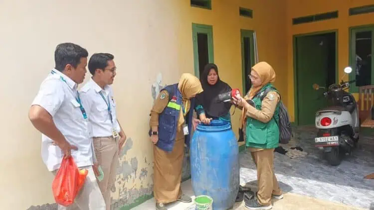 Deteksi Jentik Nyamuk, Dinkes Kabupaten Tangerang Sosialisasikan 3M Plus