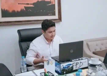 Anggota DPR RI Dapil Banten 1 (Kabupaten Pandeglang dan Lebak), Rizki Aulia Natakusumah, sedang beraktivitas di ruang kerjanya. (ISTIMEWA)
