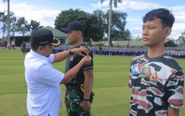 1.000 Pelajar Kota Tangerang Digembleng Dasar Kepemimpinan oleh TNI