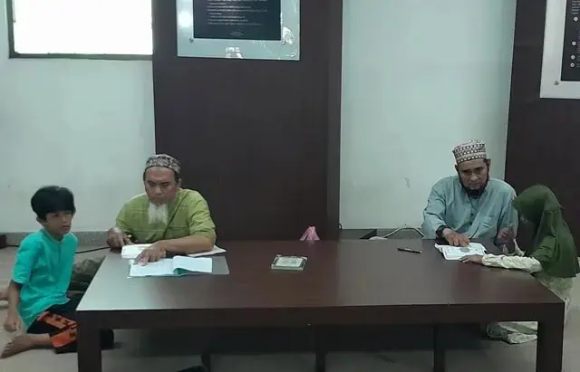 Puluhan Anak Penyandang Tuli Antusias Belajar Mengaji Alquran Isyarat di Al Azhom