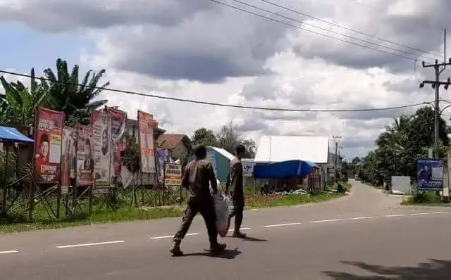 Bawaslu Lebak Copot APK Melanggar