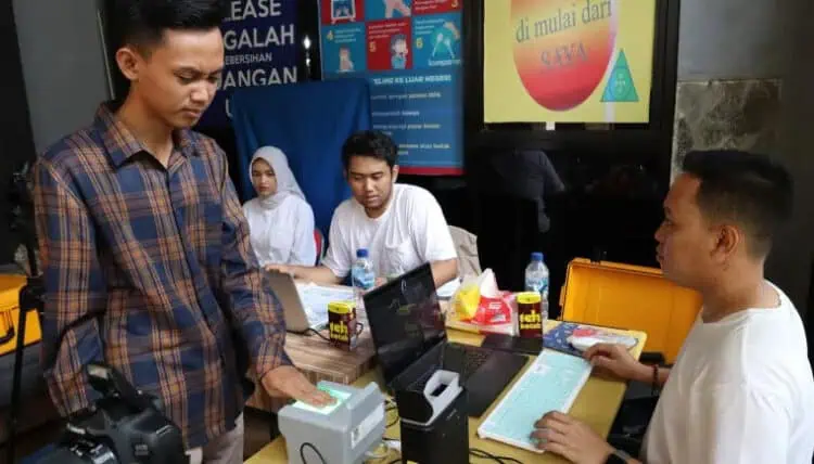 500 Pelajar Ikut Perekaman e-KTP di Kecamatan Pagedangan