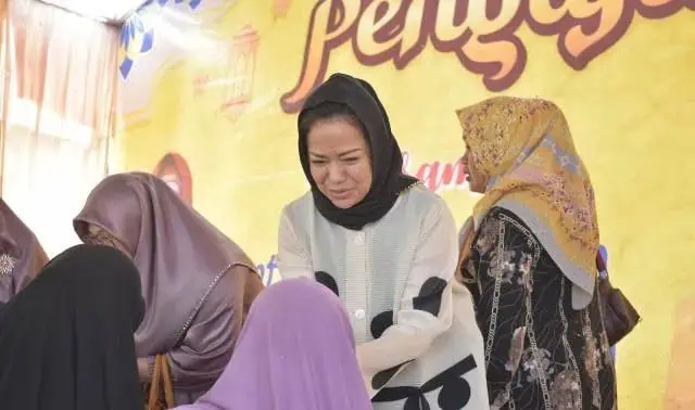 Caleg DPR-RI Partai Golkar Ini Didoakan Kaum Ibu Pengajian di Kresek Tangerang