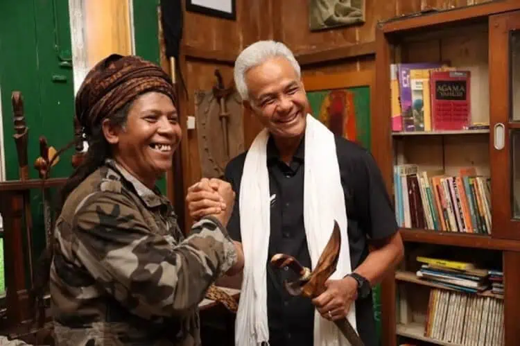 Ganjar Minta Mahfud Mundur