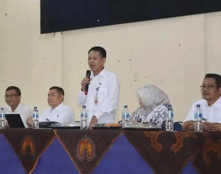 Kepala BKPSDM Kabupaten Pandeglang, M. Amri. (ADIB FAHRIE/SATELITNEWS.COM)