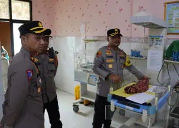 Diduga Dibuang, Bayi Laki - Laki Ditemukan di Pinggir Jalan Ciruas Serang