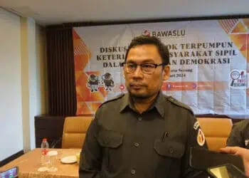 Ketua Bawaslu Provinsi Banten, Ali Faizal. (LUTHFI/SATELITNEWS.COM)