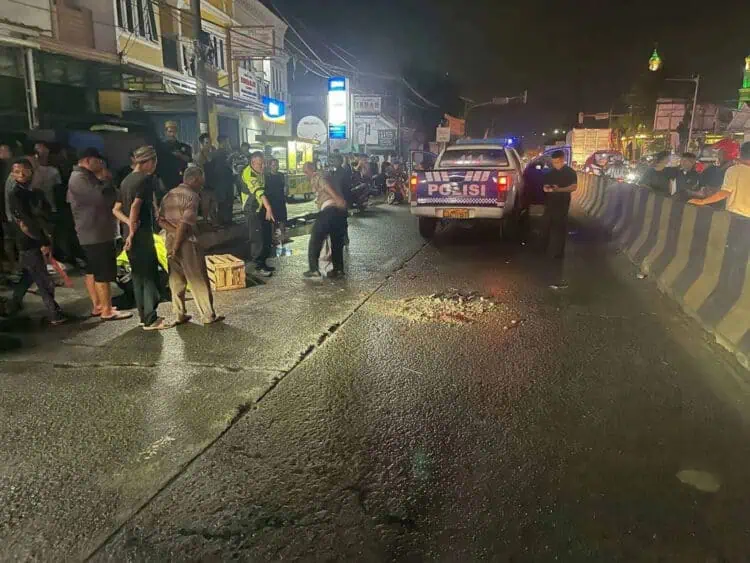 Pengendara Motor Tewas Terlindas Truk di Kibin Kabupaten Serang