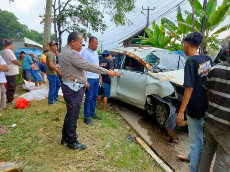 Mobil Avanza Masuk Jurang di Banjar Pandeglang, Sopirnya Dikabarkan Meninggal Dunia