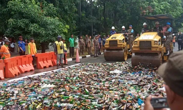 Ada Amer, Soju Sampai Bir Dimusnahkan Pemkot Tangerang