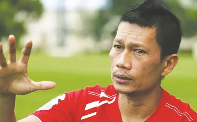 Ismed Sofyan Umumkan Gantung Sepatu