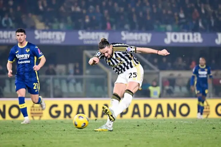 Ditahan Imbang Hellas Verona, Juventus Lupa Cara Menang