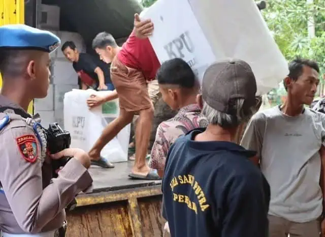 Distribusi Surat Suara di Lebak Dimulai, 75 Polisi Dikerahkan