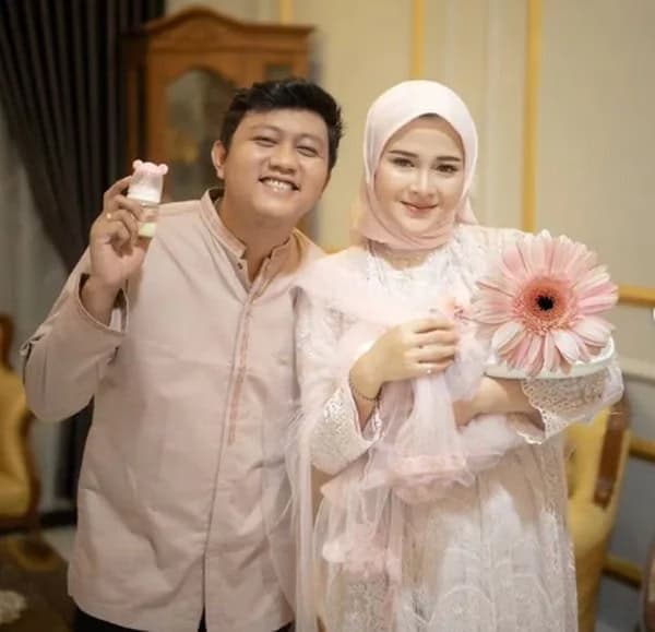Umumkan Nama Anak Pertama, Denny Caknan: Sabil Maratungga Cundamani