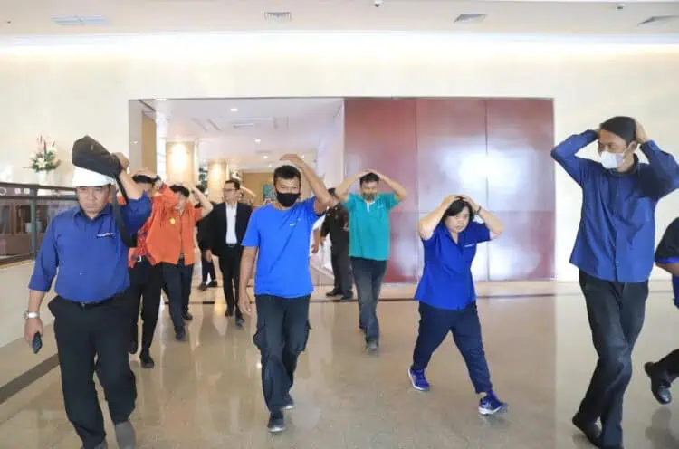 Ketika BPBD Kota Tangerang Evakuasi Tamu Hotel yang "Diguncang Gempa"