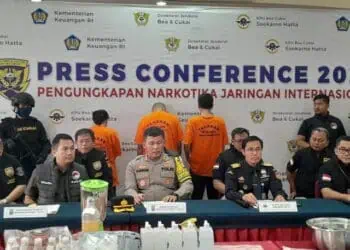 Selundupkan 5,9 Kg Jenis Ganja dan Kokain, 3 Tersangka Ditangkap Bea Cukai Bandara Soetta