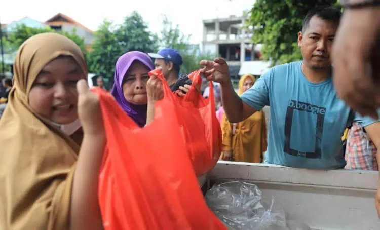 Pemkot Tangerang Gelar Gerakan Pangan Murah On The Road