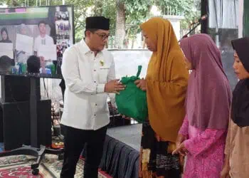 Kemenag dan Baznas Kabupaten Tangerang Salurkan Bantuan 1.500 Paket Sembako
