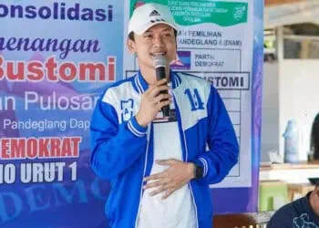 Iing Andri Bikin Kejutan, Masuk DPRD Pandeglang Bersama Istri dan Saudara Sepupunya