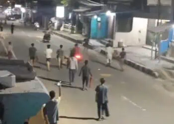 Potongan video diduga aksi tawuran, di sebuah daerah di Kabupaten Lebak. (ISTIMEWA)
