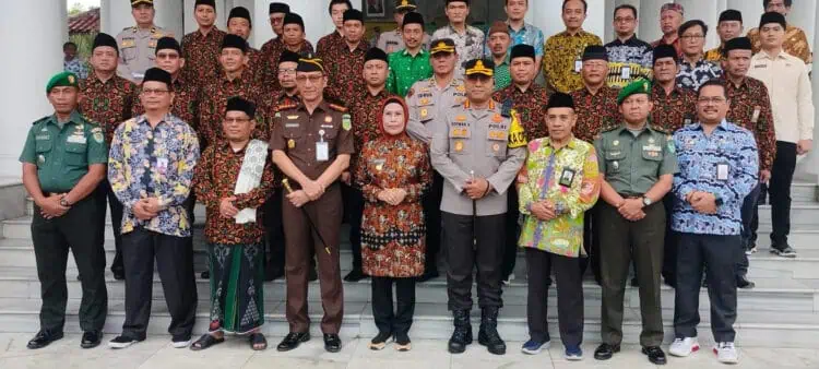 Lantik Pengurus FKUB Baru, Ini Pesan Bupati Tatu 