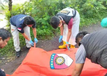 Warga Tanara Digegerkan Penemuan Mayat Tanpa Identitas Bersimbah Darah
