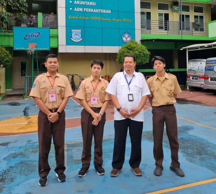 Siswa SMK Pustek Serpong Lolos SNBP Universitas Negeri 2024