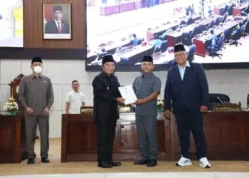 Paripurna DPRD Provinsi Banten, tentang LKPj Gubernur TA 2023. (LUTHFI/SATELITNEWS.COM)