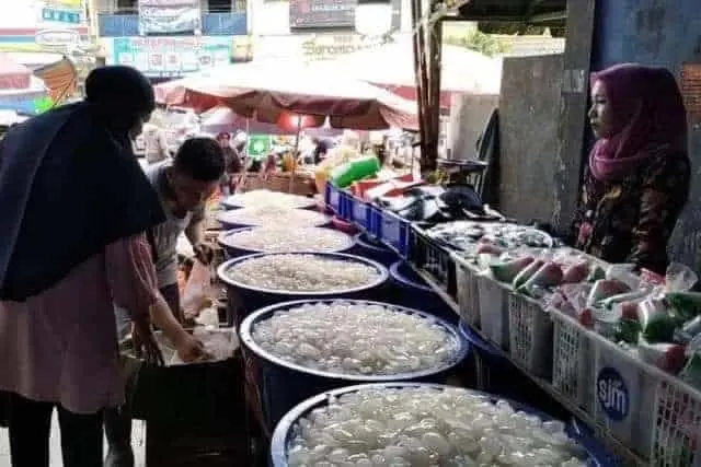 Ramadan, Pedagang Kolang Kaling Raup Omzet Jutaan