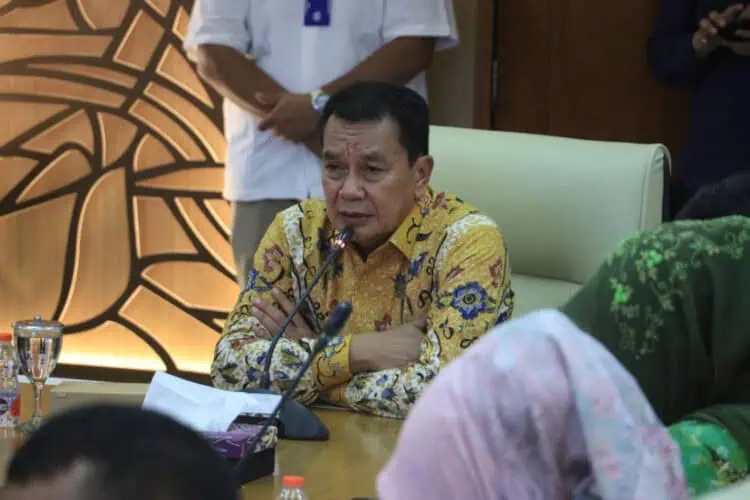 Pedagang Pasar Kutabumi Tunggu Pembongkaran Bangunan
