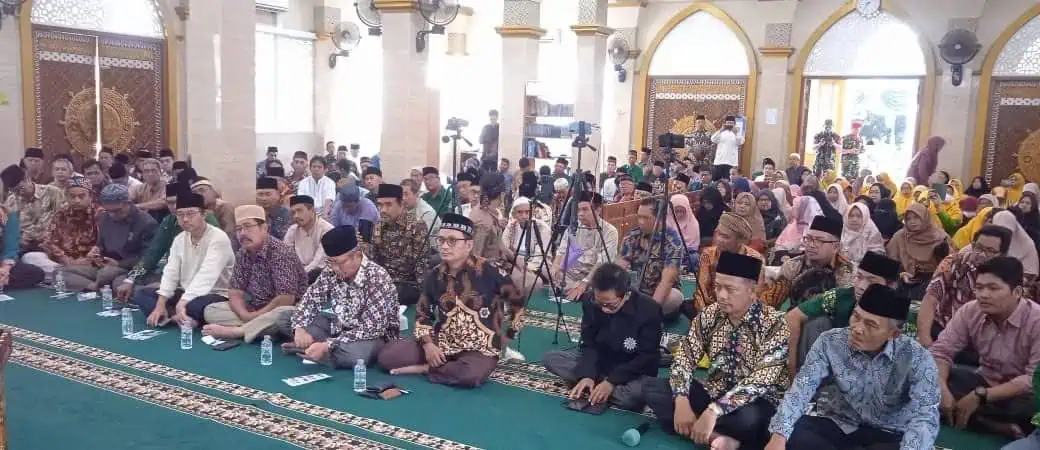 Din Syamsuddin: Pemilu Usai, Jangan Gontok-gontokan Din Syamsuddin: Pemilu Usai, Jangan Gontok-gontokan