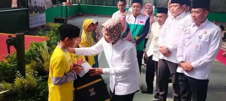 2 Kali Setahun, Bupati Serang dan Baznas Santuni Ribuan Anak Yatim - Piatu