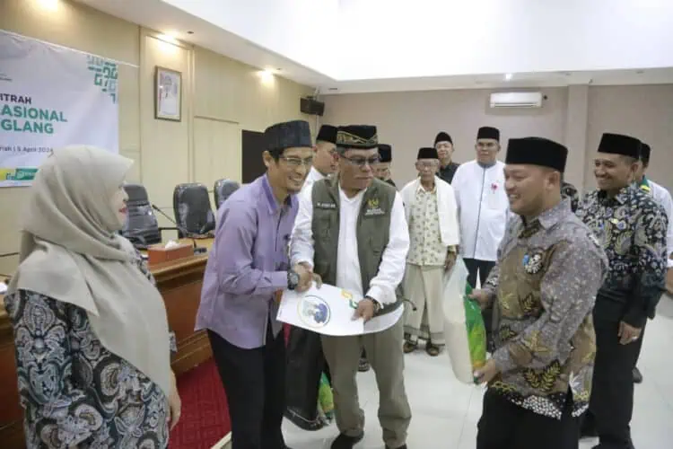 Baznas Pandeglang Distribusikan Zakat Fitrah Rp644,460 Juta