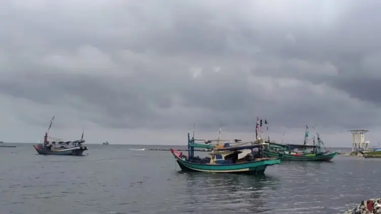 Nelayan Libur Melaut, Harga Ikan di Pasar Labuan Pandeglang Naik 