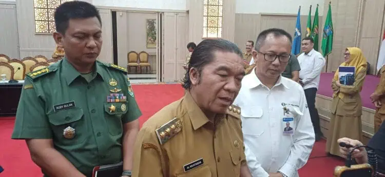 Pj Gubernur Banten Al Muktabar. (DOKUMEN/SATELITNEWS.COM)