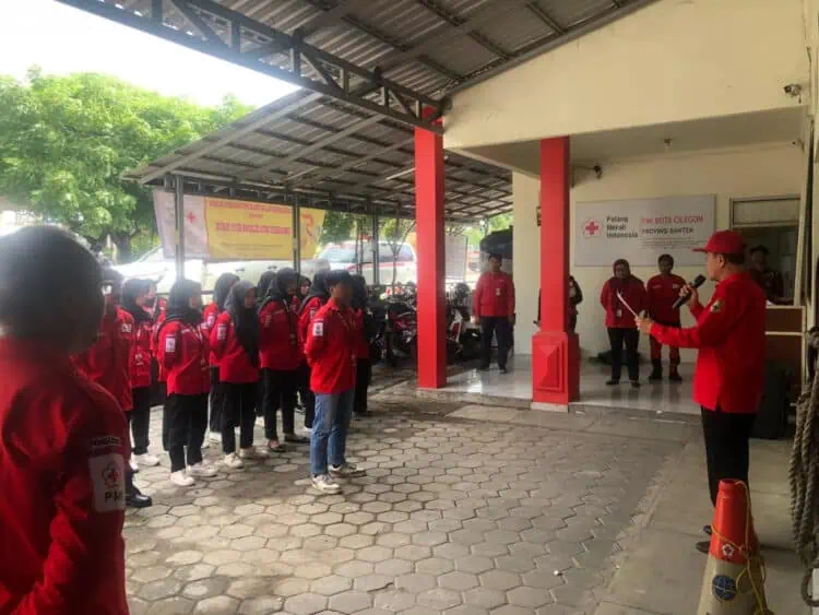 Tingkatkan Kesadaran dan Kewaspadaan Masyarakat, PMI Kota Cilegon Gelar Simulasi Kesiapsiagaan Bencana