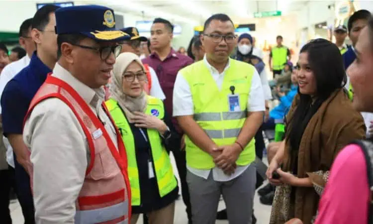 Arus Mudik via Udara Lancar, Menhub Beri Apresiasi