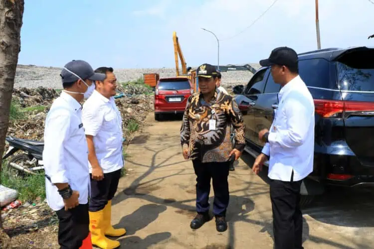 Pastikan Pengolahan Sampah Berjalan Optimal, Nurdin Sidak TPA dan TPST