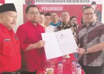 Susul Benyamin, Pilar Ambil Formulir Penjaringan di PDIP Tangsel