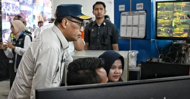 Jumlah Perjalanan Kapal dan Kapasitas Rute Pelabuhan Panjang-Ciwandan Ditambah