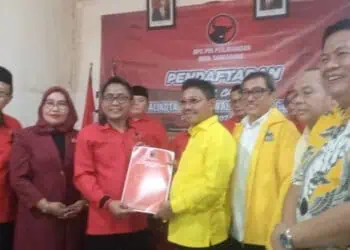 Ambil Formulir di PDI Perjuangan, Sachrudin Ingin Calon Wakil yang Punya Popularitas, Elektabilitas, Kapasitas dan Isi Tas Mumpuni
