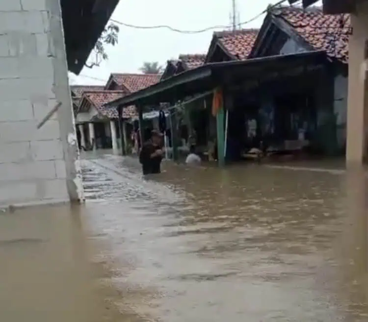 Cisadane Meluap, Ribuan Rumah Terendam