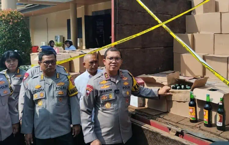 Gelar Operasi Dua Bulan, Polda Banten Sita 75.279 Botol Miras