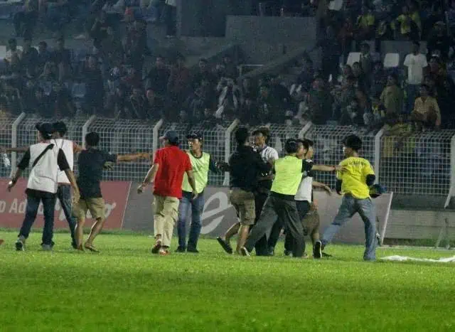 Kemenangan Persikota Dinodai Aksi Ricuh Usai Pertandingan