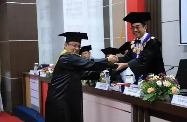 Arief Wismansyah Resmi Sandang Gelar Doktor Bidang Manajemen