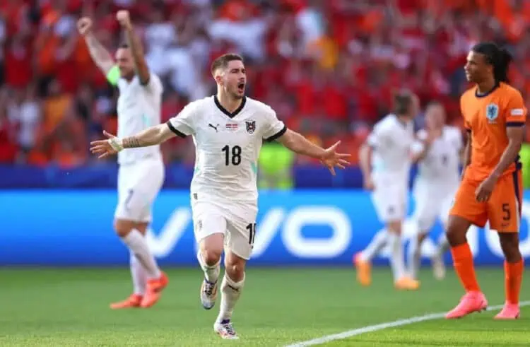 Ungguli Prancis dan Belanda, Austria Kejutan di Grup Neraka