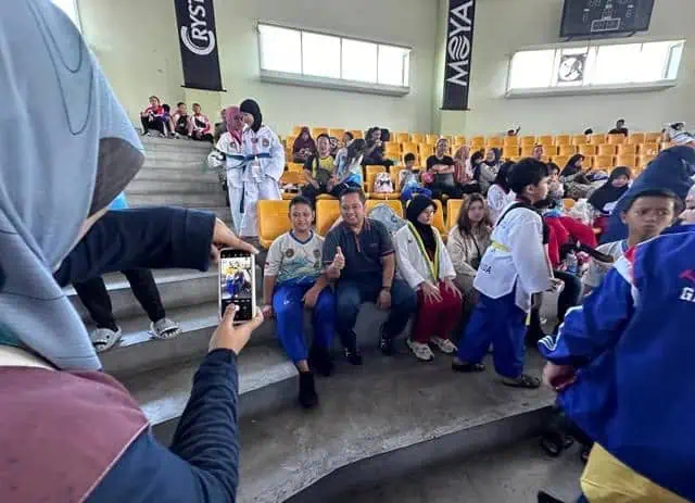 Kaget Arief Wismansyah Hadir di Acara Kejuaraan Taekwondo Anak, Warga: Ramah Banget Bapaknya